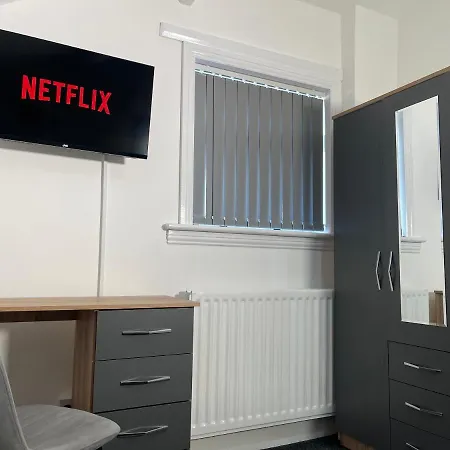 Entire Modern * 米德尔斯伯勒